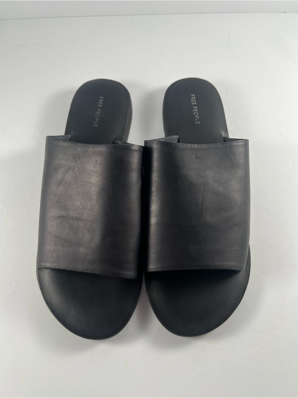 Free People Black Women’s Leather Slides Slip On Sandals Size 10